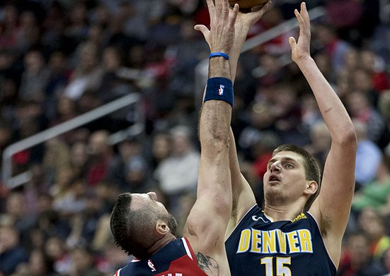 更多依赖于 更多依赖于