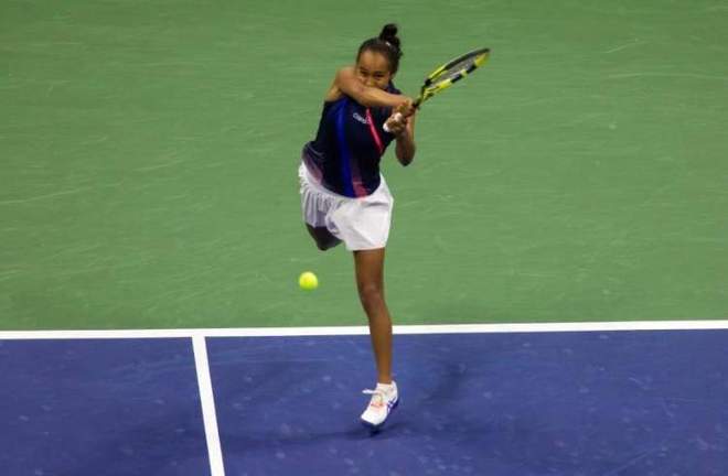 场的精准传 场的精准传