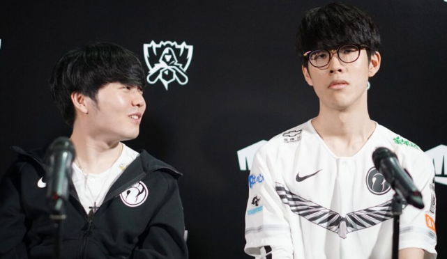 吞噬特效免 吞噬特效免