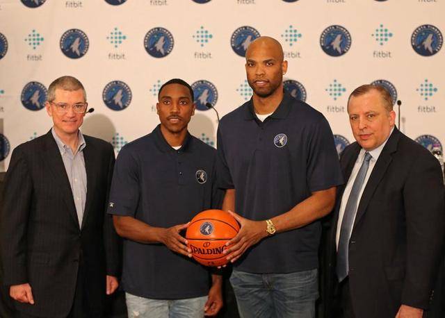 逼迫红军更 逼迫红军更